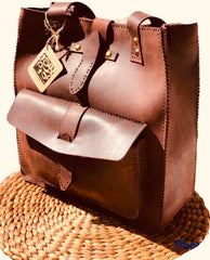 TOUGN Brown